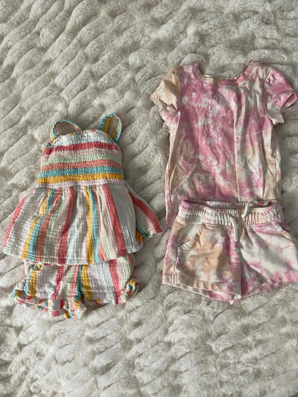 4T Cat & Jack Matching sets